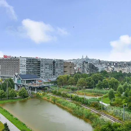 - Duplex Sacre Coeur Apartman *